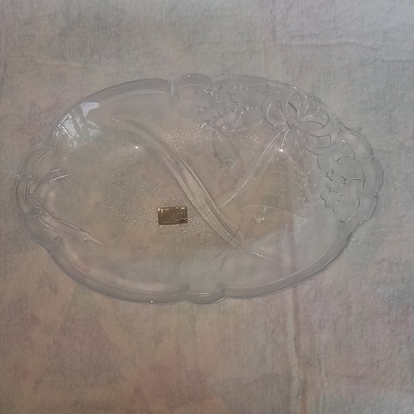 Mikada Crystal Holiday Bells Divided Relish - Picture 3 of 4